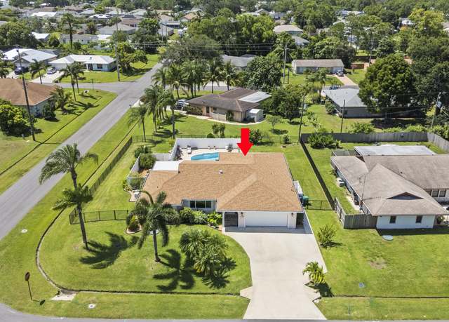 Property at 601 SE Karrigan Terrace Ter, Port Saint Lucie, FL 34983, 3 beds, 2 baths