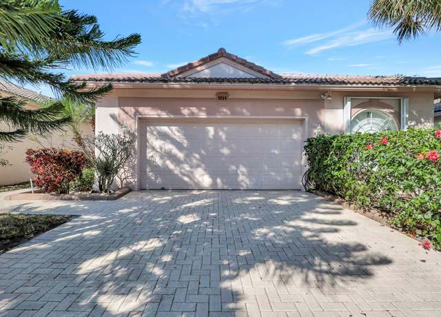 Property at 9064 Bay Point Cir, West Palm Beach, FL 33411, 2 beds, 2 baths