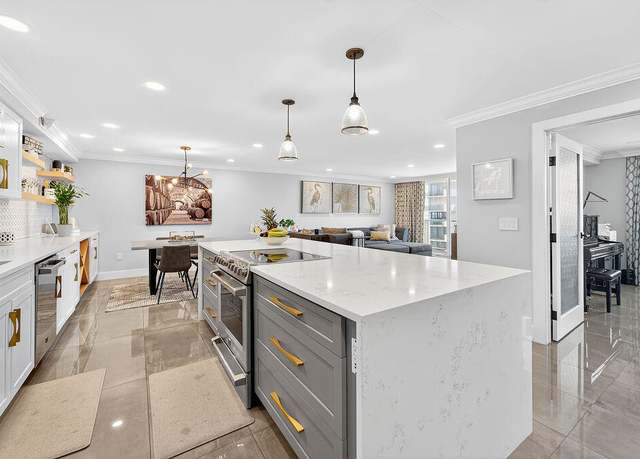Property at 5440 N Ocean Dr #1404, Singer Island, FL 33404, 2 beds, 2 baths