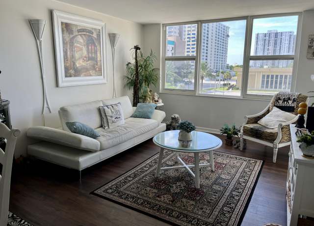 Property at 201 N Ocean Blvd #302, Pompano Beach, FL 33062, 1 bed, 1 bath