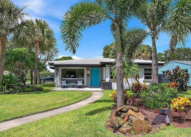 Property at 631 S Palmway, Lake Worth Beach, FL 33460, 2 beds, 2 baths