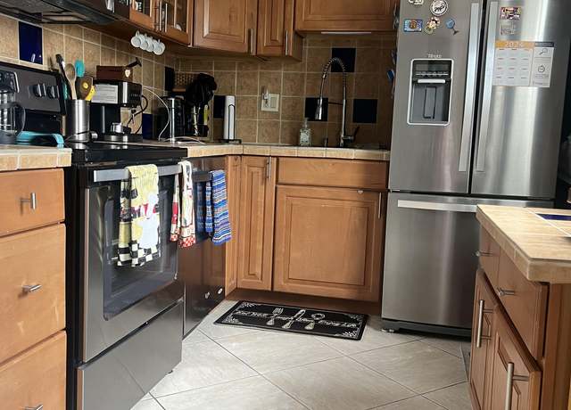 Property at 462 Normandy J, Delray Beach, FL 33484, 2 beds, 2 baths