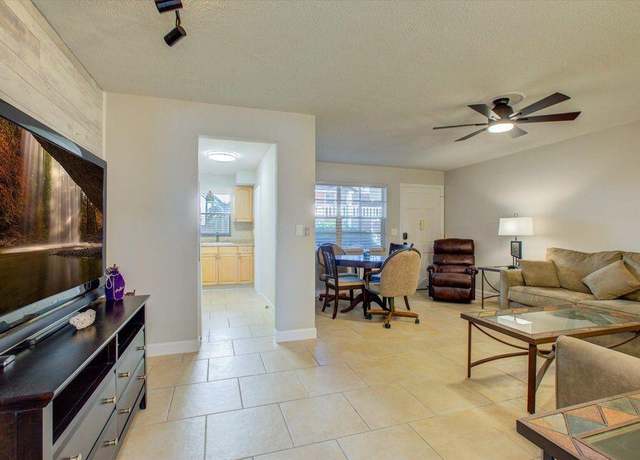 Property at 160 NE 8th Ave Unit 26a, Hallandale Beach, FL 33009, 1 bed, 1 bath