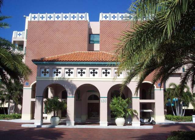 Property at 120 SE 5th Ave #326, Boca Raton, FL 33432, 2 beds, 2 baths
