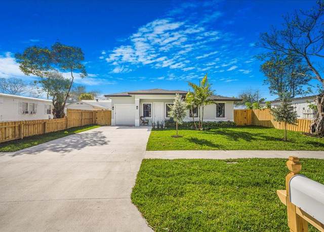 Property at 5852 Buccaneer Trl, West Palm Beach, FL 33417, 4 beds, 3 baths