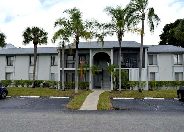 Property at 1001 Green Pine Blvd Unit E2, West Palm Beach, FL 33409, 2 beds, 2 baths