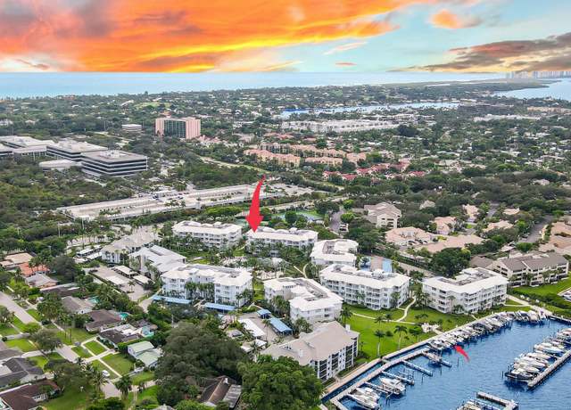 Property at 944 Bay Colony Dr S, Juno Beach, FL 33408, 3 beds, 2.5 baths
