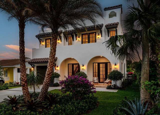 Property at 226 NE 11th St, Delray Beach, FL 33444, 4 beds, 3.5 baths