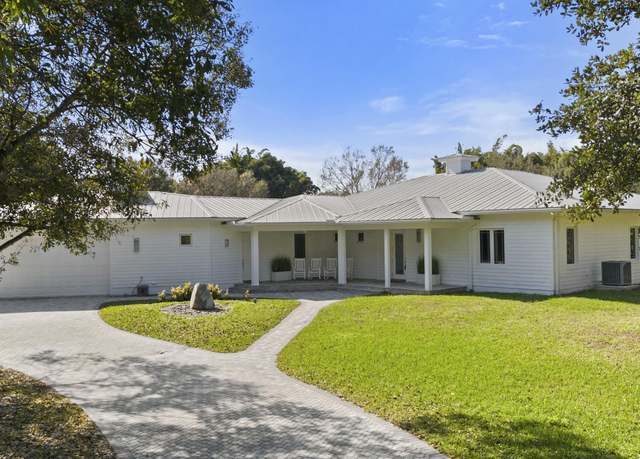Property at 15711 98th Trl N, Jupiter, FL 33478, 4 beds, 3.5 baths