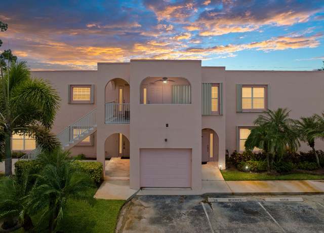 Property at 2087 SE Wild Meadow Cir, Port Saint Lucie, FL 34952, 2 beds, 2 baths