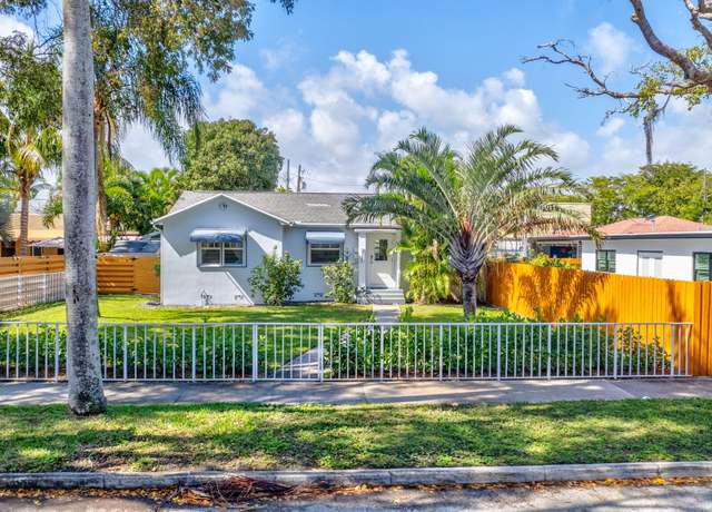 Property at 3111 Poinsettia Ave, West Palm Beach, FL 33407, 3 beds, 2 baths