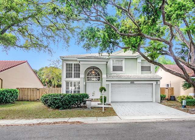 Property at 1011 Siena Oaks Cir W, Palm Beach Gardens, FL 33410, 4 beds, 2.5 baths