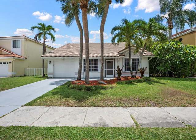 Property at 7408 Heathley Dr, Lake Worth, FL 33467, 3 beds, 2 baths