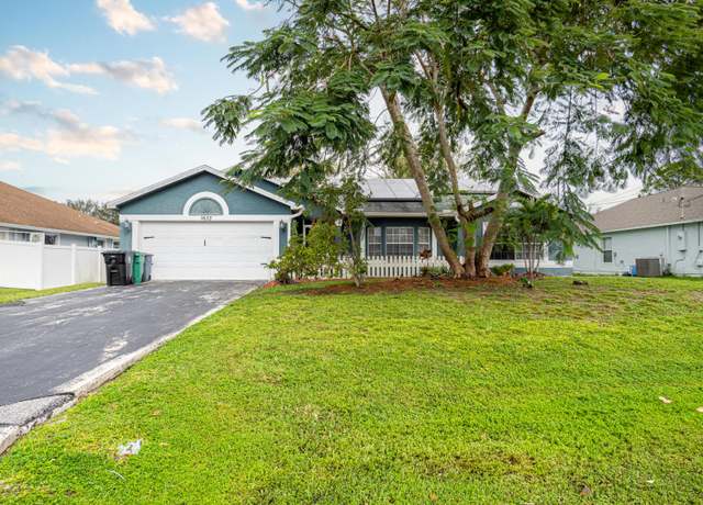 Property at 1633 SW Gadsan Ave, Port Saint Lucie, FL 34953, 3 beds, 1 bath