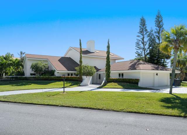 Property at 2161 Mangrove Dr, Vero Beach, FL 32963, 3 beds, 3.5 baths