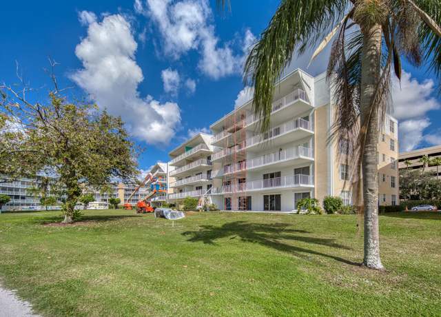 Property at 250 John F Kennedy Dr #202, Atlantis, FL 33462, 2 beds, 2 baths