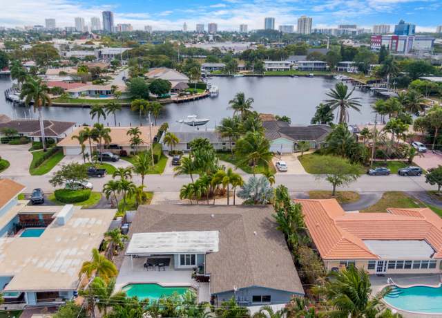 Property at 1351 SE 7 Ave, Pompano Beach, FL 33060, 4 beds, 4 baths