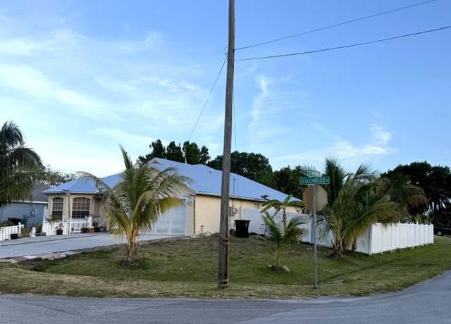 Property at 126 SW Glenwood Dr, Port Saint Lucie, FL 34984, 3 beds, 2 baths