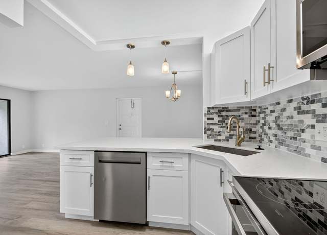 Property at 811 Sky Pine Way Unit D2, Greenacres, FL 33415, 2 beds, 2 baths