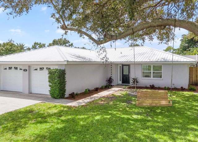 Property at 720 W Avenida Del Rio, Clewiston, FL 33440, 3 beds, 2 baths