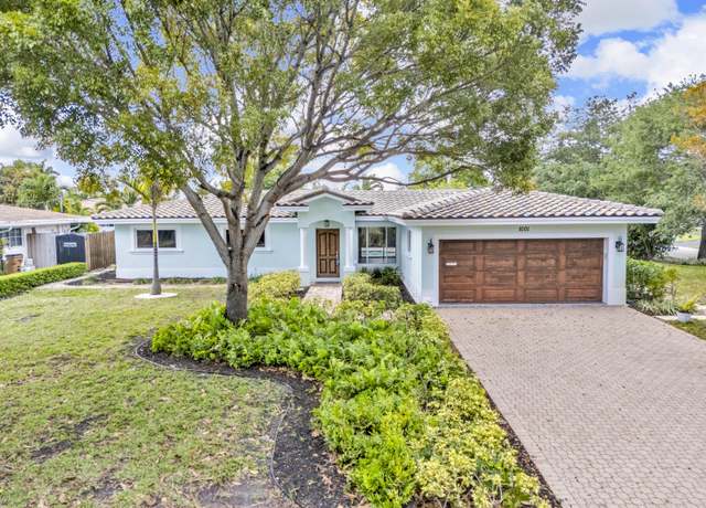 Property at 1001 SE 12th Ter, Deerfield Beach, FL 33441, 3 beds, 3 baths