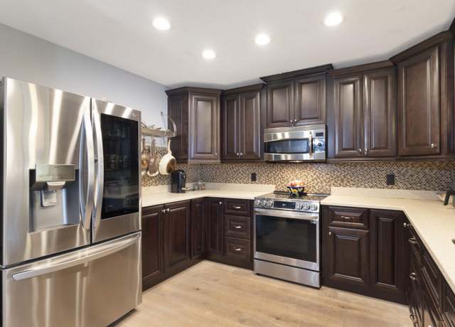 Property at 1155 Woodcrest Rd W, West Palm Beach, FL 33417, 3 beds, 2 baths