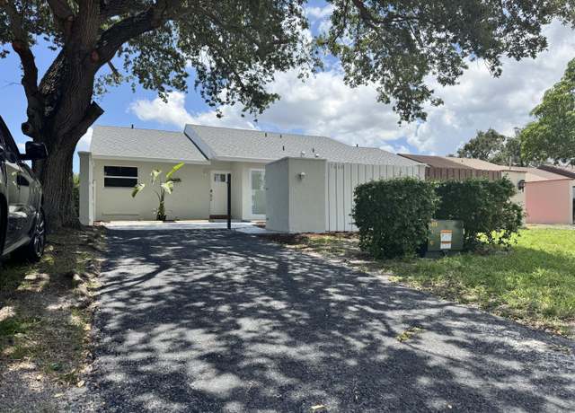 Property at 5660 Biscayne Dr, Greenacres, FL 33463, 2 beds, 2 baths