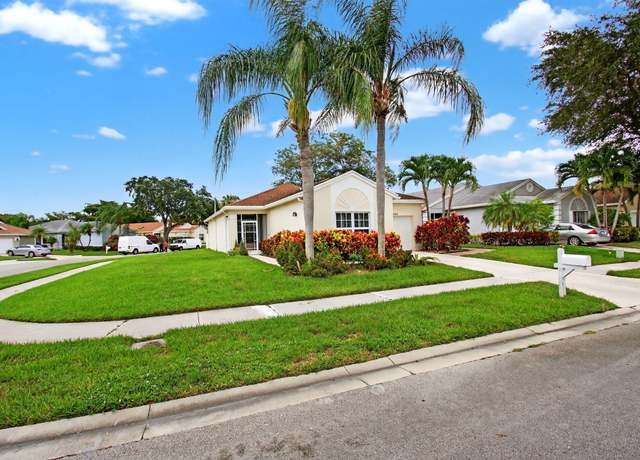 Property at 7629 Mansfield Hollow Rd, Delray Beach, FL 33446, 2 beds, 2 baths