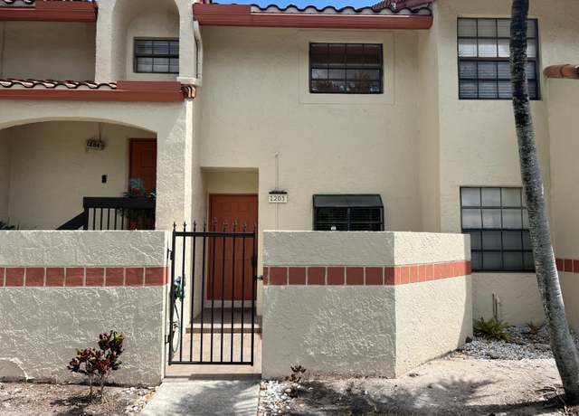 Property at 1203 Congressional Way, Deerfield Beach, FL 33442, 2 beds, 2 baths