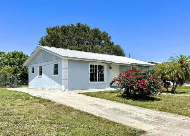 Property at 1053 Arkansas Ave, Clewiston, FL 33440, 3 beds, 1 bath