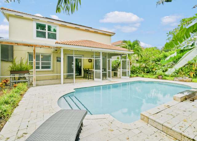 Property at 4576 Thornwood Cir, Palm Beach Gardens, FL 33418, 4 beds, 2.5 baths