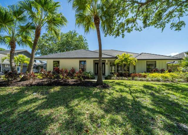 Property at 18721 SE River Ridge Rd, Jupiter, FL 33469, 4 beds, 2.5 baths