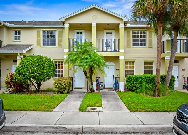 Property at 2185 SE Grand Dr SE, Port Saint Lucie, FL 34952, 2 beds, 2.5 baths
