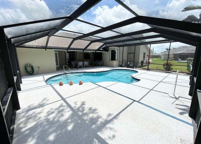 Property at 3103 SE Mall Ter S, Port Saint Lucie, FL 34984, 3 beds, 2.5 baths