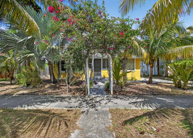 Property at 707 46th St S, West Palm Beach, FL 33407, 3 beds, 3 baths