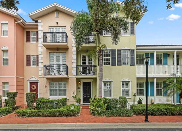 Property at 1032 E Heritage Club Cir, Delray Beach, FL 33483, 3 beds, 3.5 baths