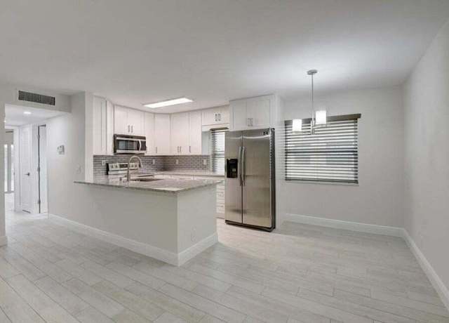 Property at 93 Normandy B, Delray Beach, FL 33484, 2 beds, 2 baths