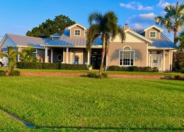 Property at 4101 SW Tumble St, Port Saint Lucie, FL 34953, 3 beds, 2 baths