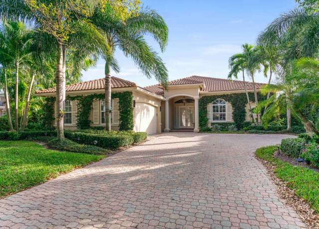 Property at 112 N Village Way, Jupiter, FL 33458, 3 beds, 3.5 baths