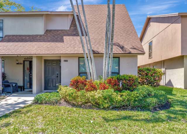 Property at 415 Sandtree Dr, Palm Beach Gardens, FL 33403, 2 beds, 2.5 baths