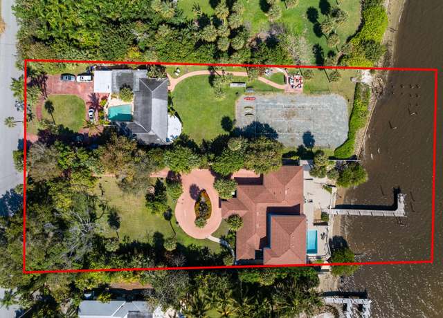 Property at 524/530 S Lakeside Dr, Lake Worth Beach, FL 33460, 9 beds, 8.5 baths