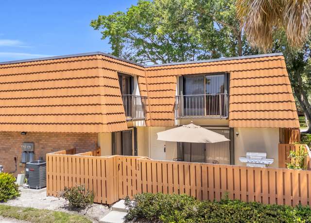 Property at 182 Charter Way, West Palm Beach, FL 33407, 2 beds, 2.5 baths