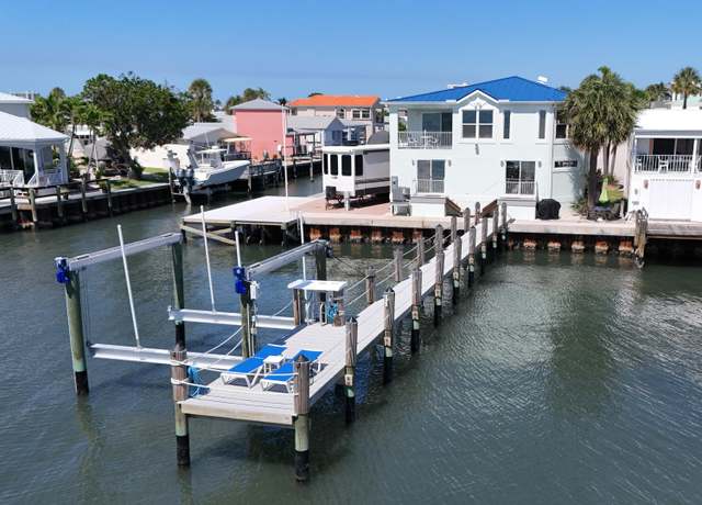 Property at 255 Nettles Blvd, Jensen Beach, FL 34957, 2 beds, 3 baths