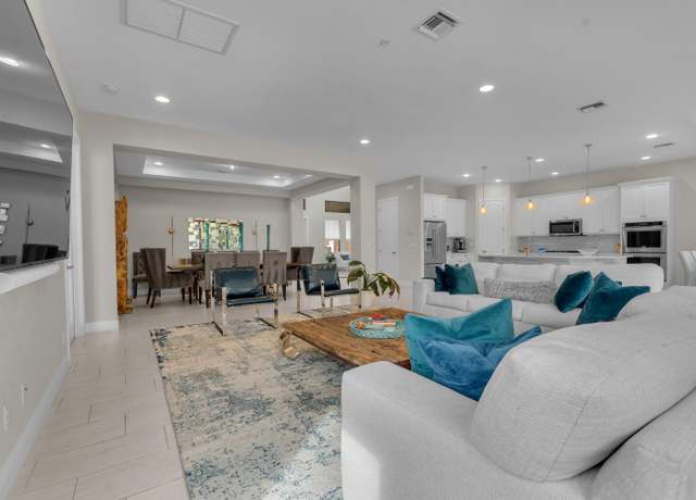 Property at 16050 Tuscany Estates Dr, Delray Beach, FL 33446, 5 beds, 5.5 baths