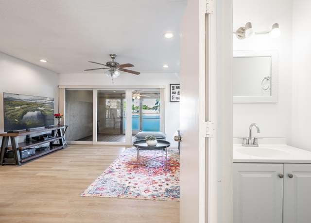 Property at 770 Banks Rd, Coconut Creek, FL 33063, 2 beds, 1.5 baths