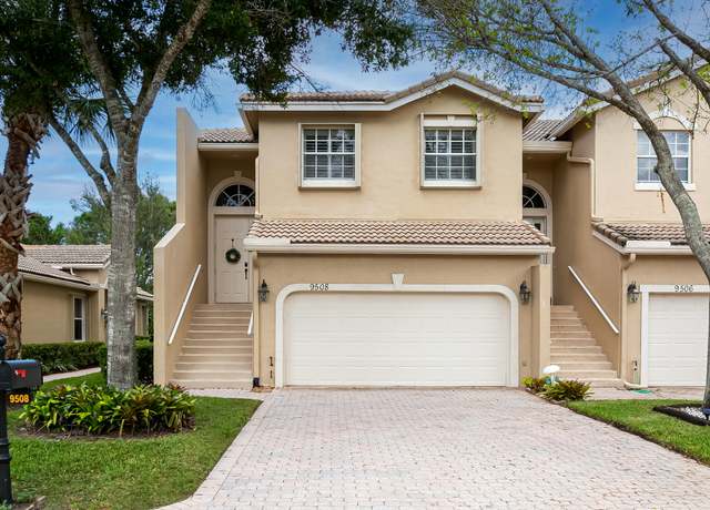 Property at 9508 Crooked Stick Ln, Port Saint Lucie, FL 34986, 3 beds, 2.5 baths