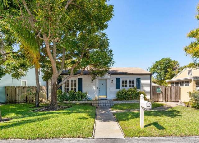 Property at 215 S Palmway, Lake Worth Beach, FL 33460, 3 beds, 2 baths