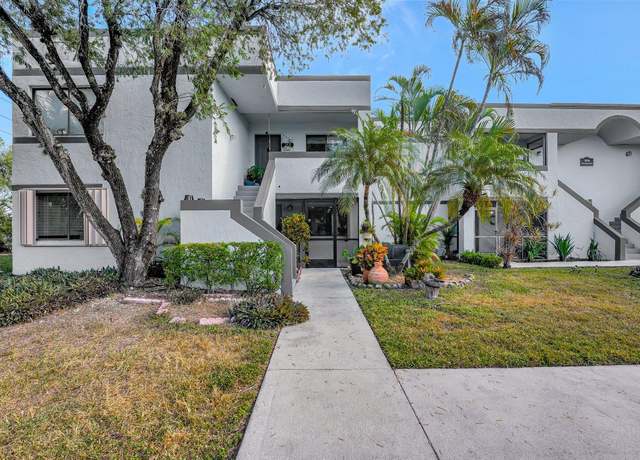 Property at 159 Lakeview Dr #101, Weston, FL 33326, 3 beds, 2 baths