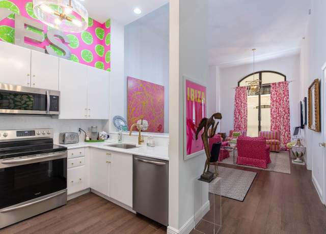 Property at 701 S Olive Ave #409, West Palm Beach, FL 33401, 1 bed, 1.5 baths