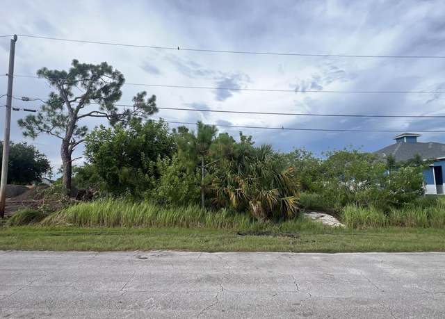 Property at 2607 SW Fair Isle Rd, Port Saint Lucie, FL 34987